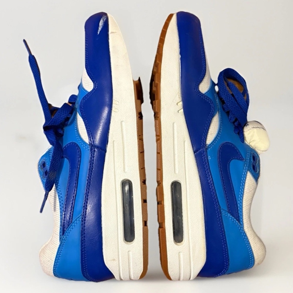 Nike Air Max 1 VTG Sneakers 7.5 Women Retro Cushion Athleisure Walking 555284